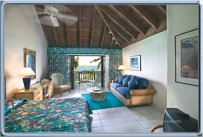  Beachfront Villa bedroom 